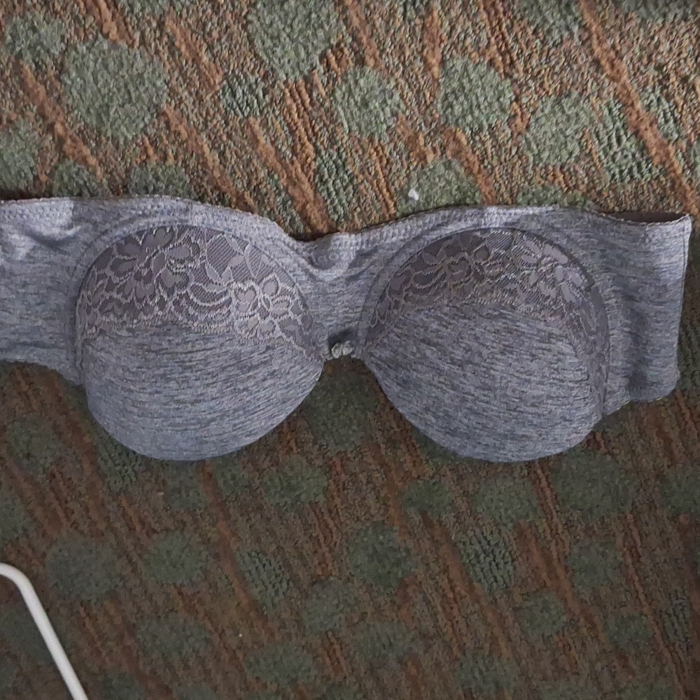 Strapless Grey IZOD  38C bra